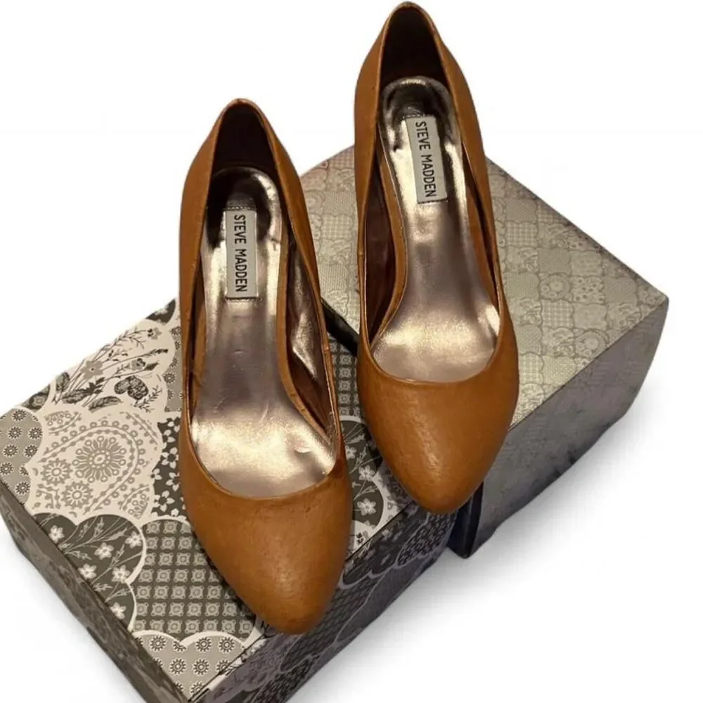Steve madden Women's Tan and Brown heel shoes